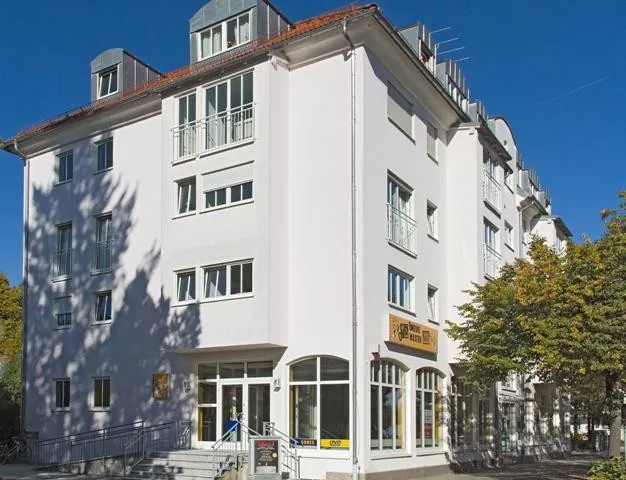 Wohn- und Geschäftshaus in München